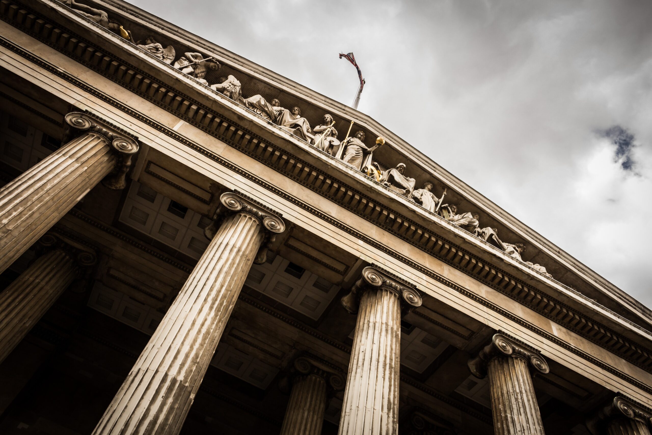 Read more about the article Suspension, Disbarment And Discipline Of Lawyers | Rule 139-B
